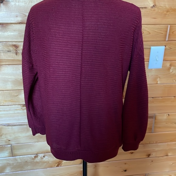 Maroon Blouse - Picture 3 of 5